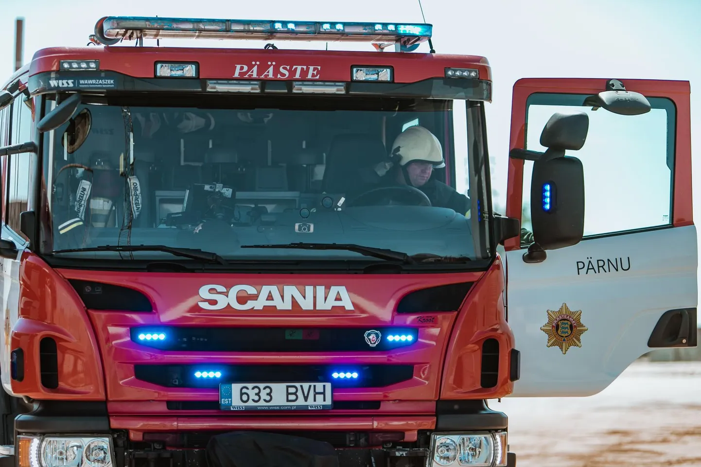 Pärnu komando päästeauto.