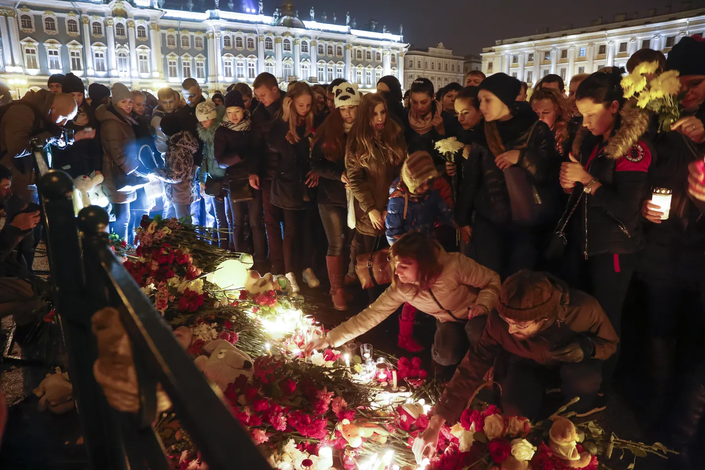 Egiptuse lennuõnnetuses hukkunute mälestamine Peterburis