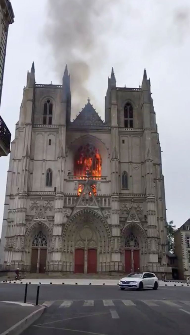 Nantes'i katedraali põleng. 