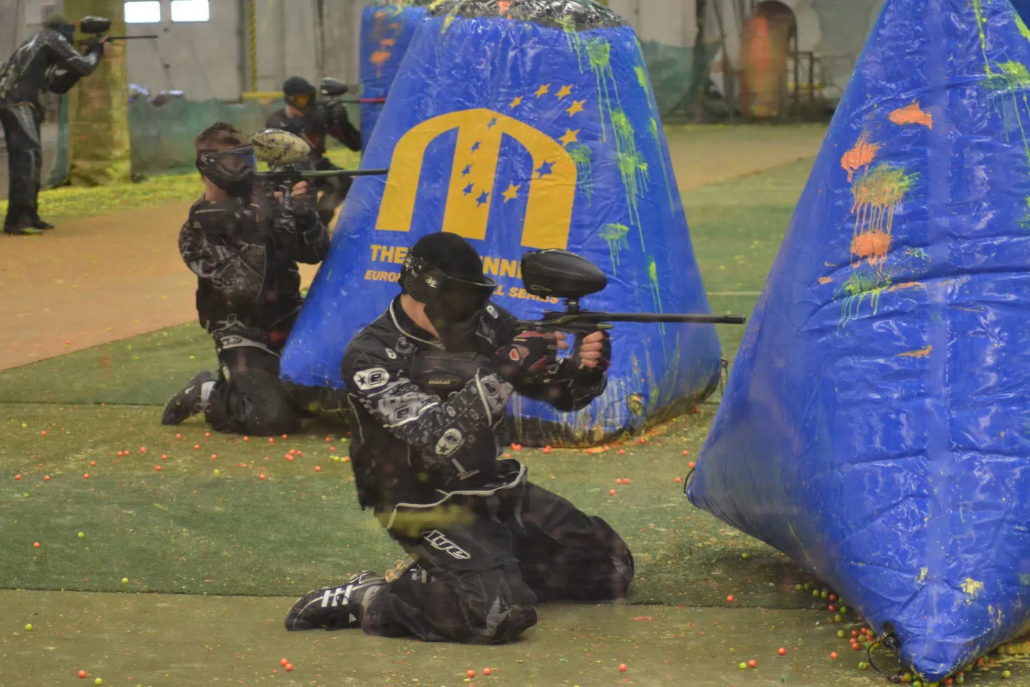 Riias toimunud paintballivõistluse Sissos Winter Cup teisel etapil kolmandas divisjonis viienda koha saanud Pärnu meeskond Nasty Dog tuli sarja üldarvestuses võitjaks.