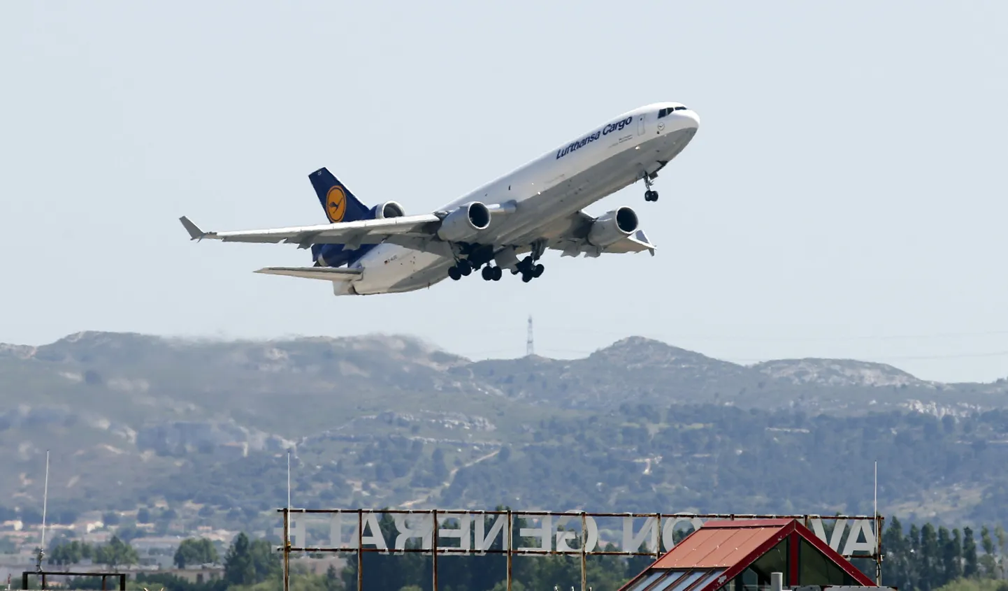 Lufthansa lennuk.