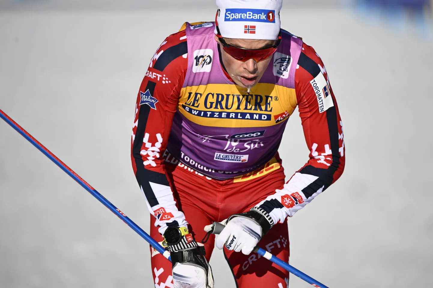 Harald Østberg Amundsen teenis karjääri kaheksanda MK-etapivõidu.