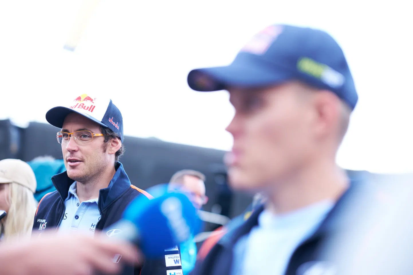 Thierry Neuville (tagumine) ja Ott Tänak.