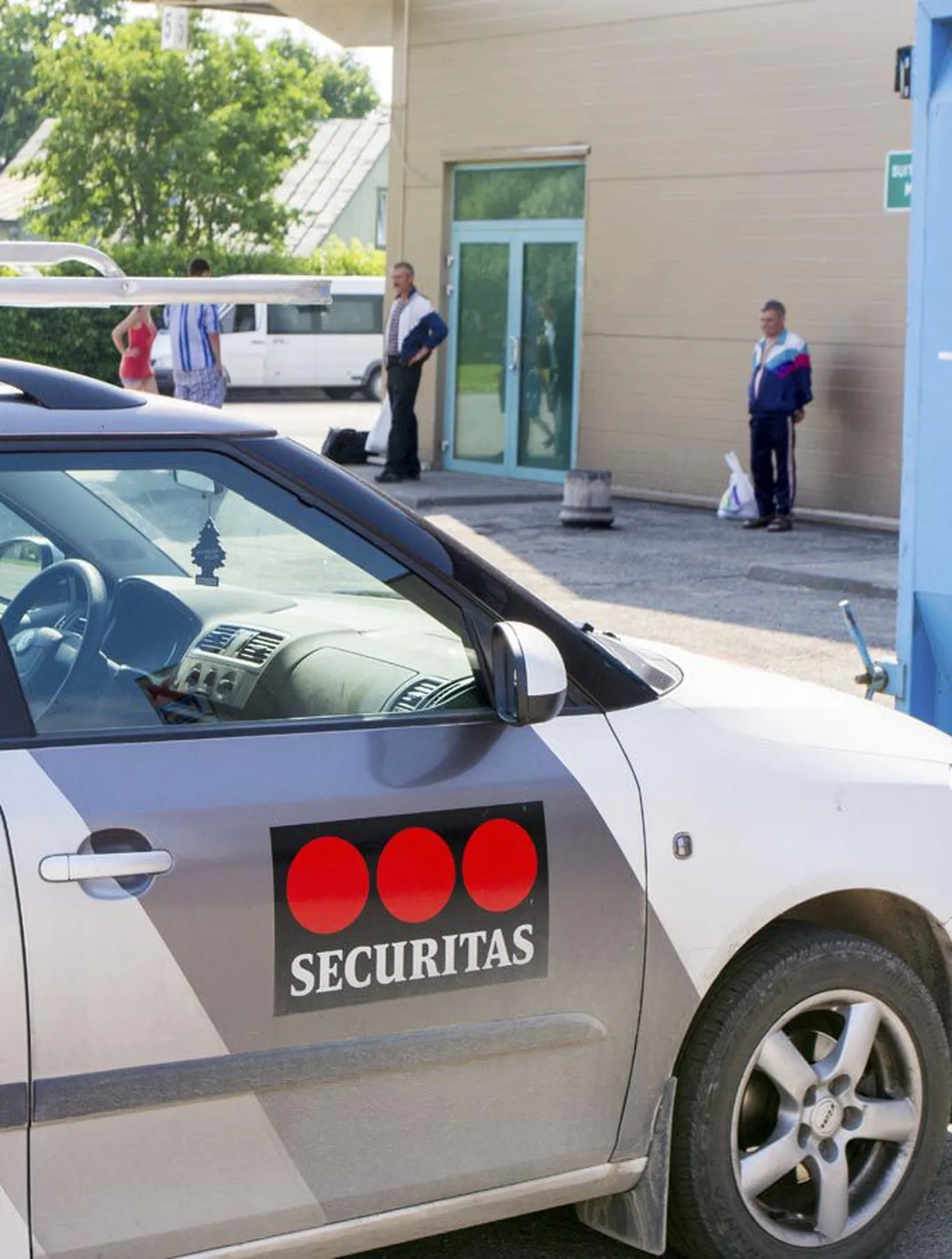 Eile ennelõunal võis bussijaama taga näha turvafirma Securitas autot.