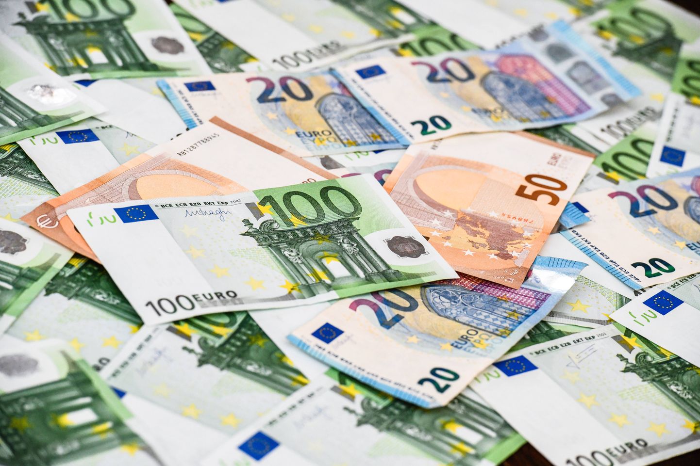 Euro rahatähed. Pilt on illustratiivne.