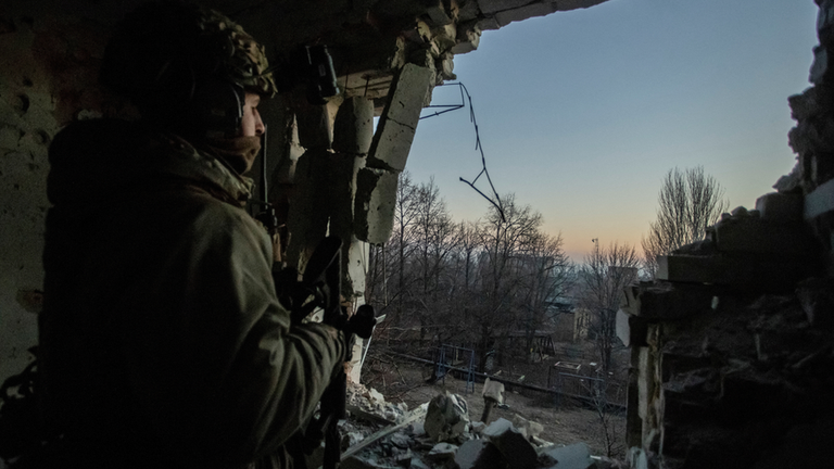 Украинский солдат в Бахмуте