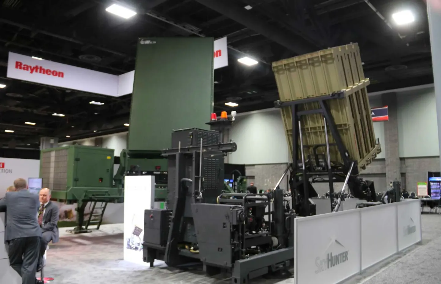 Raytheon Technologies ja Rafael Advanced Defense Systems on välja töötanud Raudkupli USA-le kohandatud versiooni nimega SkyHunter.