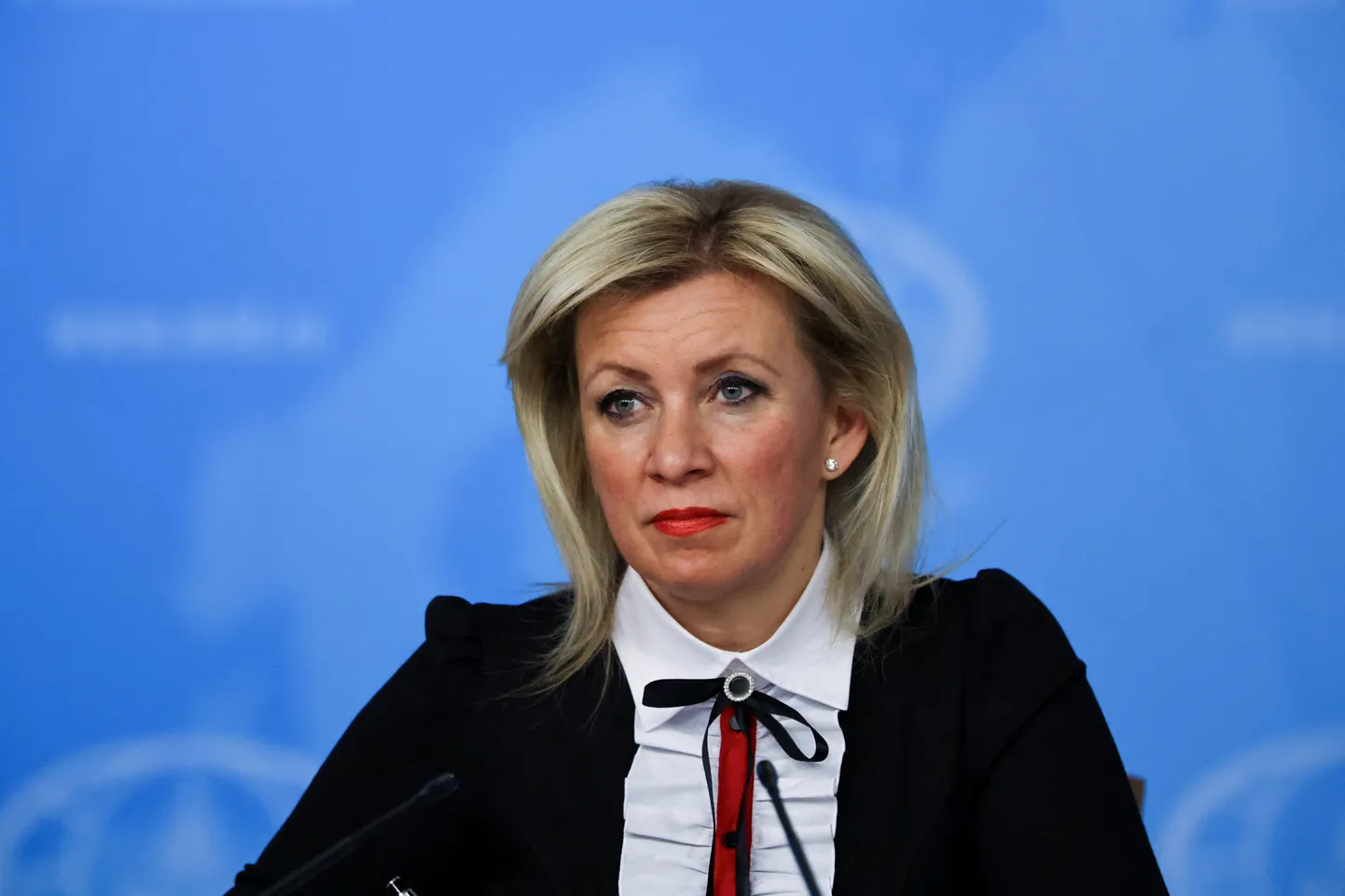 Venemaa välisministeeriumi pressiesindaja Maria Zahharova sõnul kahjustab laenulepe Jaapaniga rahulepingu arutelude jätkumist.