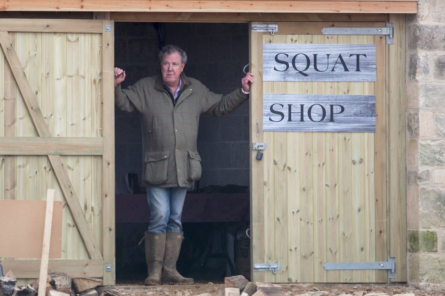 Jeremy Clarkson oma talu Diddliy Squati poe uksel Oxfordshire'is Chadlingtonis