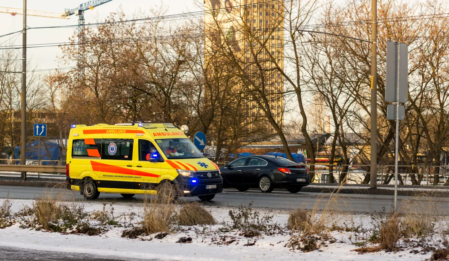 Автомобиль Службы неотложной медицинской помощи