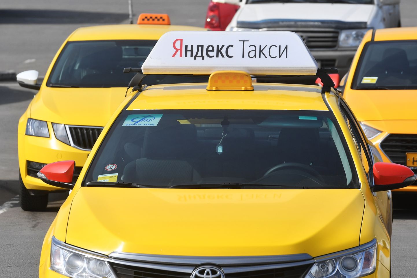 Yandex Taxi.
