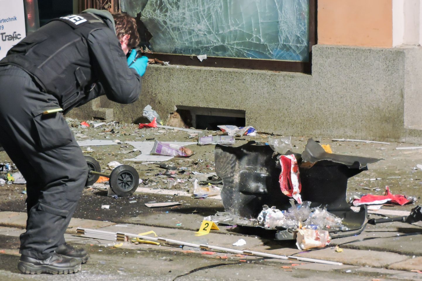 Erakonna Alternatiiv Saksamaale (AfD) Döbelni kontori juures toimus plahvatus.