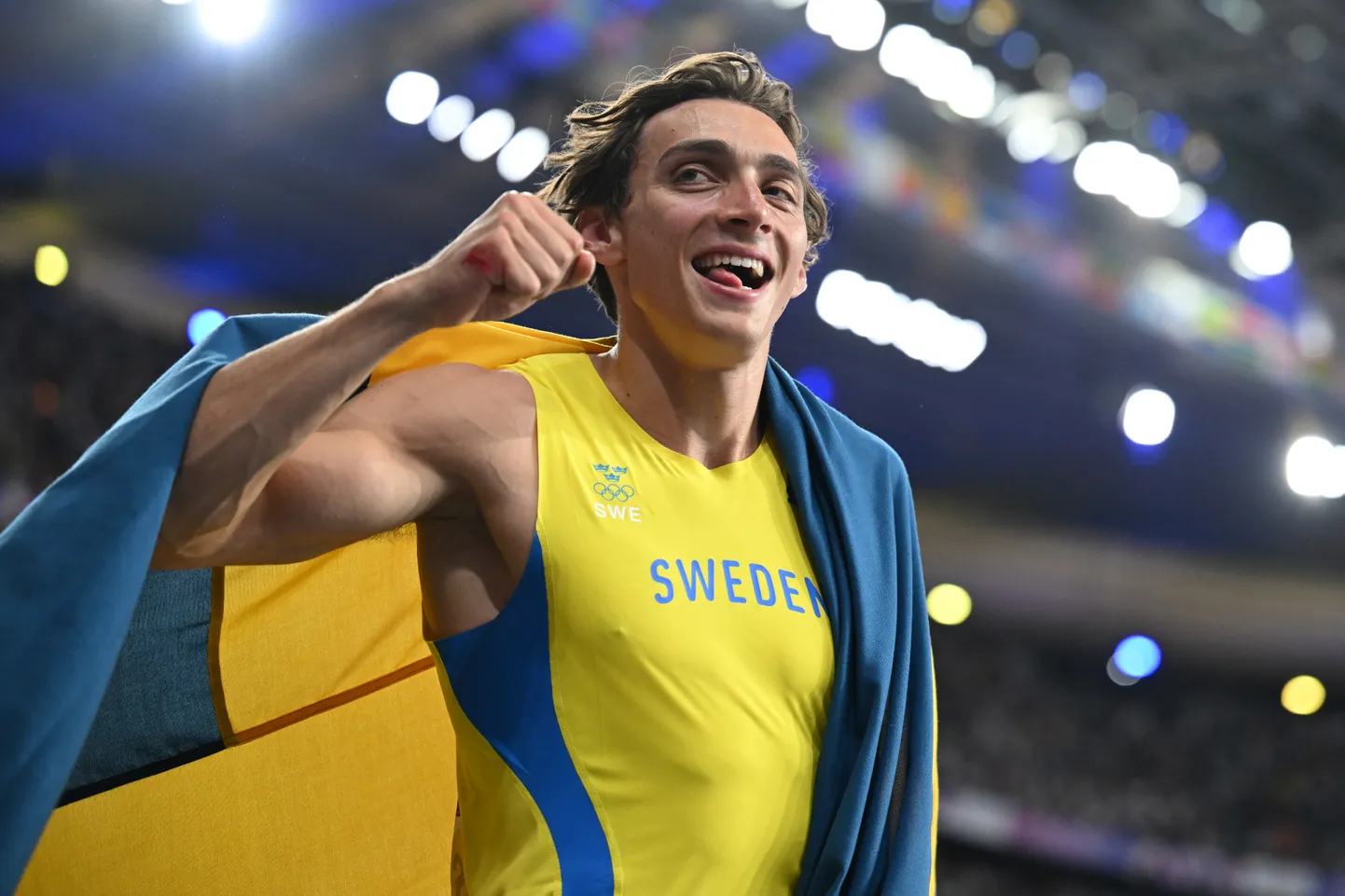 Armand Duplantis võitis Pariisis teise olümpiakulla. Esimest korda tuli ta olümpiavõitjaks 2021. aastal Tokyos.