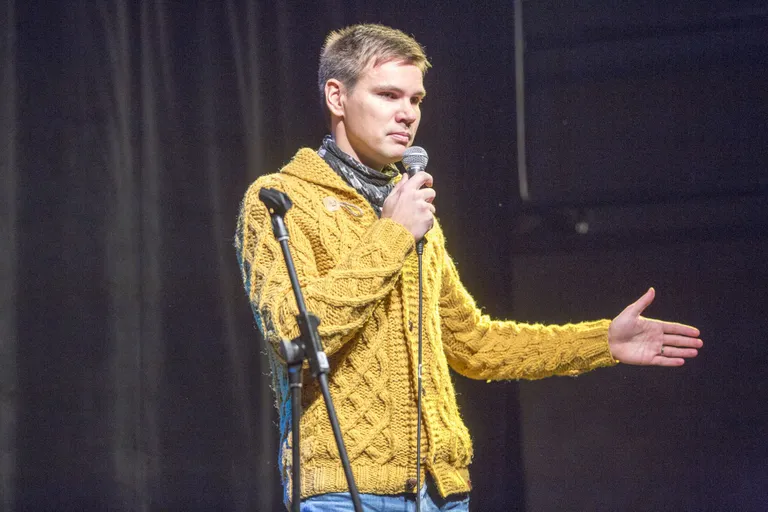 Stand-up etendus «Fopaa! Pestohv!» Von Krahlis, Andrus Purde