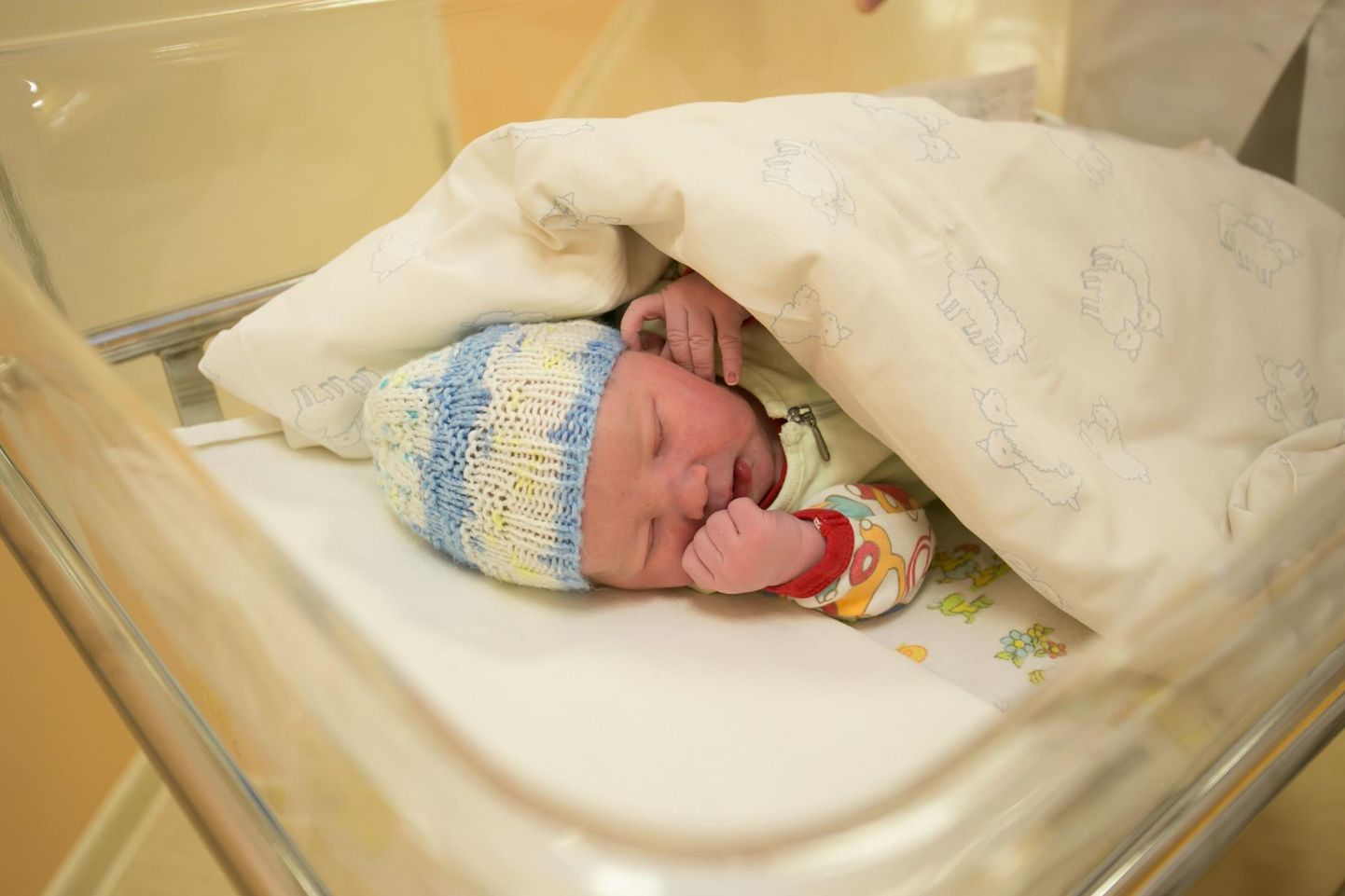 Rakvere haiglas ei tohi eriolukorra tõttu isad enam sünnituse juures viibida.