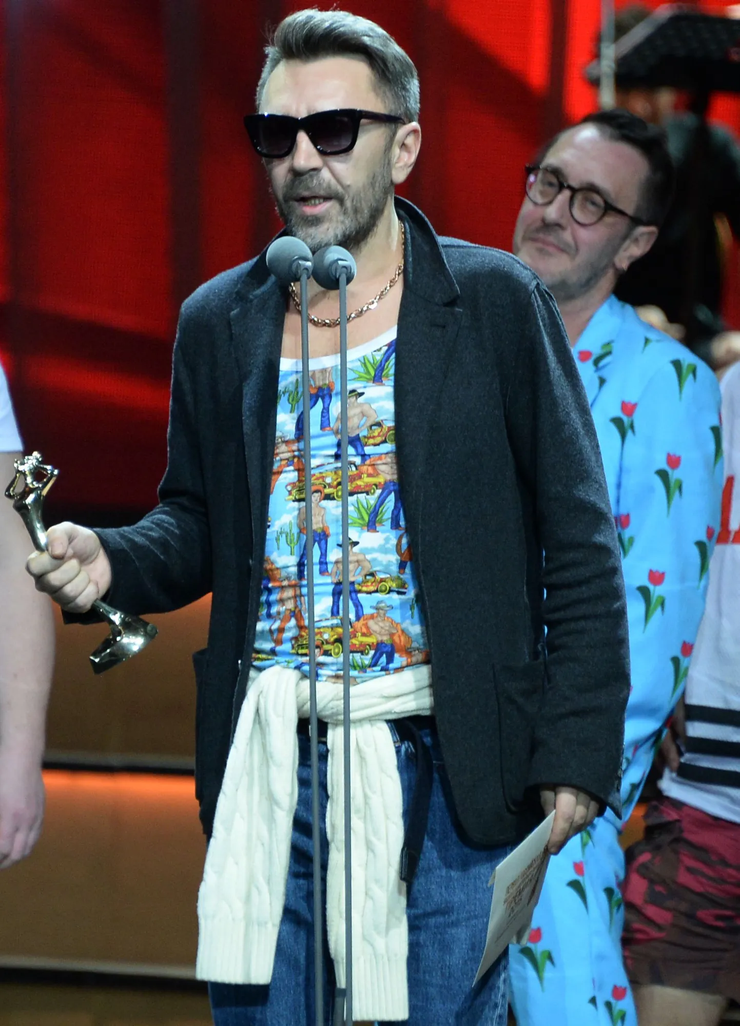 Сергей Шнуров