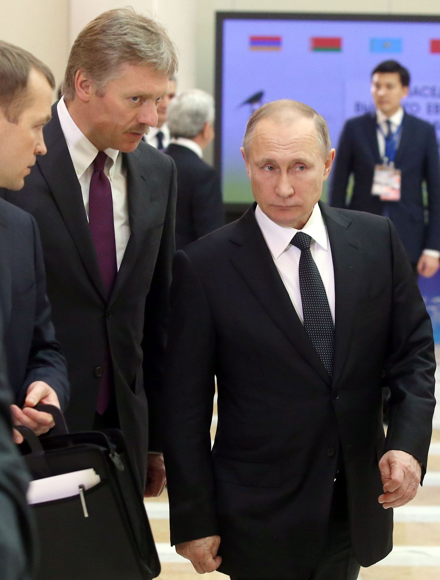 Dmitri Peskov ja Vladimir Putin.