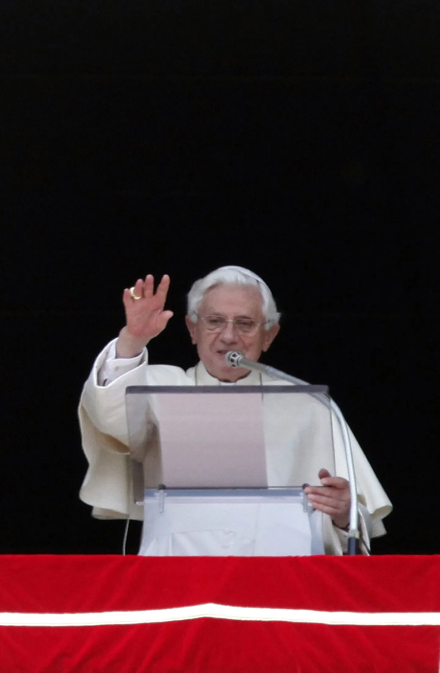 Paavst Benedictus XVI