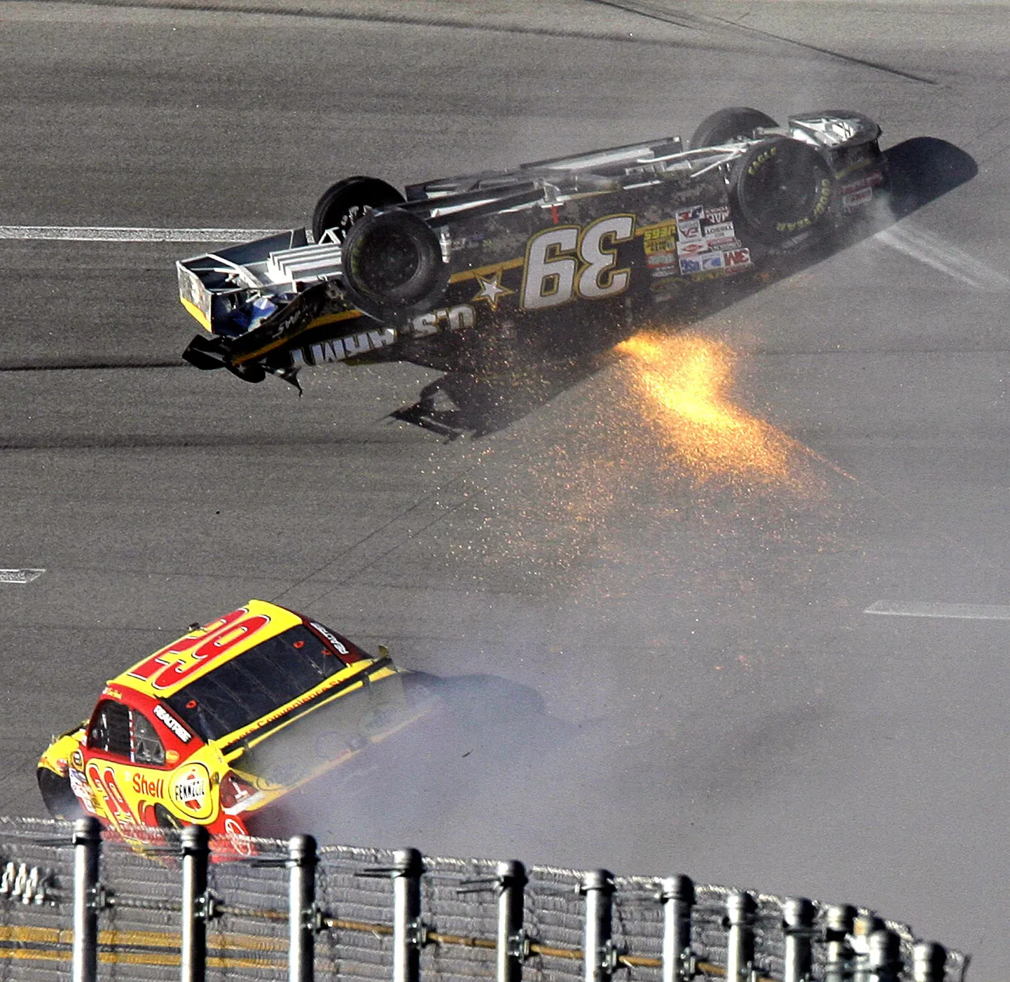 NASCARi sarjas on karmid õnnetused üsna tavaline nähtus