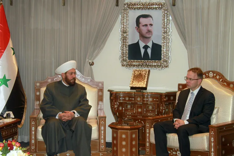 Ülemmufti Ahmed Badreddin Hassun ja Christian Blex (paremal).