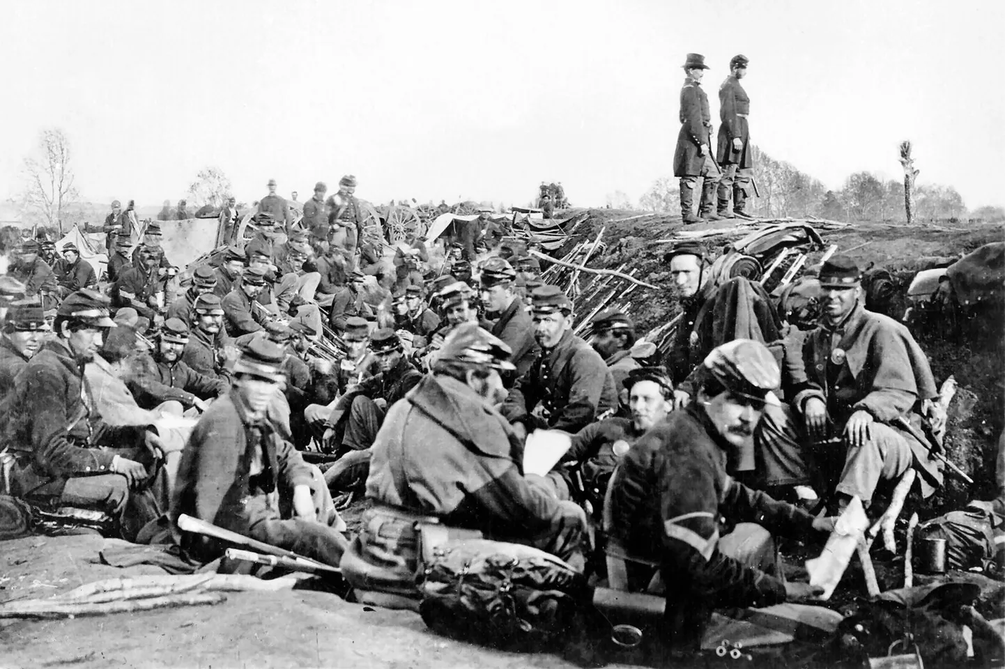 Ameerika Ühendriikide kodusõda peetakse esimeseks tööstusrevolutsiooni poolt koletuks muudetud modernseks sõjaks