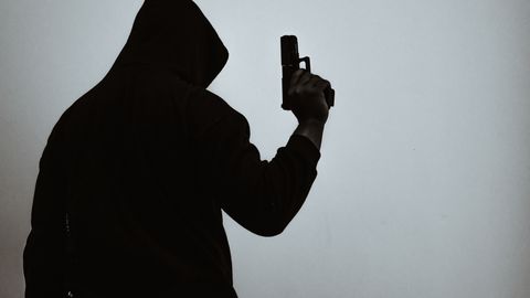 Policija prijela osumljenca za rop lombarda v Rigi