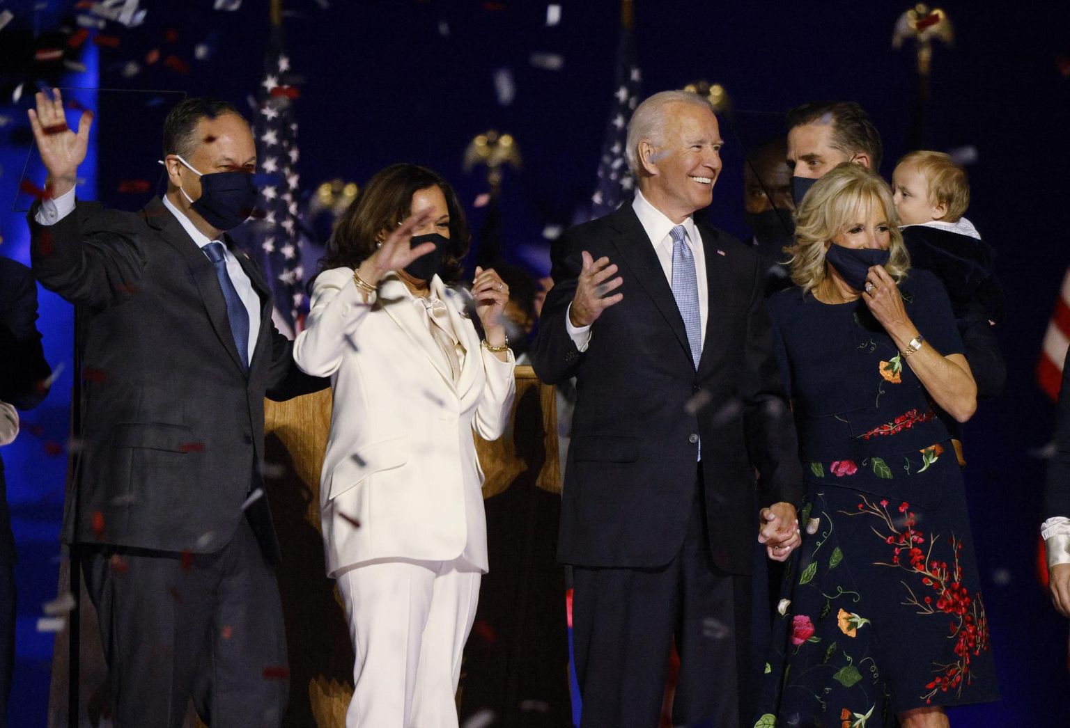 Ameerika Ühendriikide 46. president Joe Biden ja asepresident Kamala Harris abikaasadega tähistavad valimisvõitu Delaware’i osariigis Wilmingtonis. FOTO: Jim Bourg/Reuters/Scanpix
