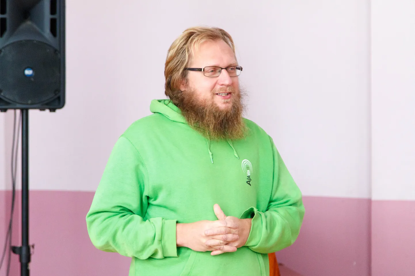 Contra, Margus Konnula