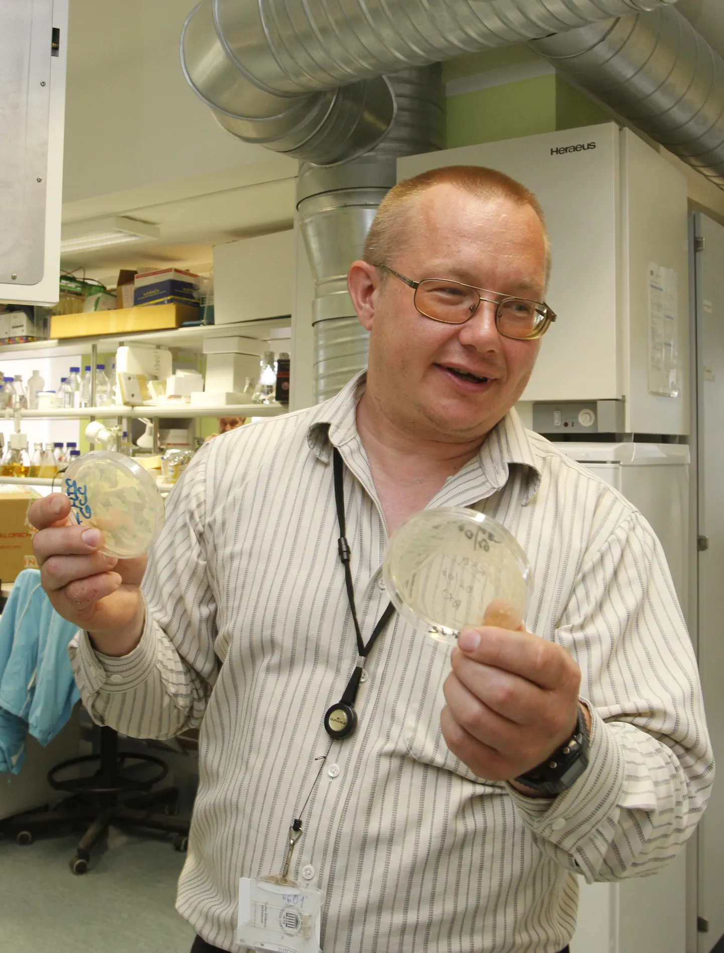 Üks esinejatest on nüüd ka teaduste akadeemia uurija-professor Tanel Tenson, kes koroonapandeemia aegu jahtis reovette sattunud viirusegenoomi jupikesi ja jagas meile lahkelt teadmisi selle kohta, kus Eesti paigas järgmist tõvepuhangut on karta.