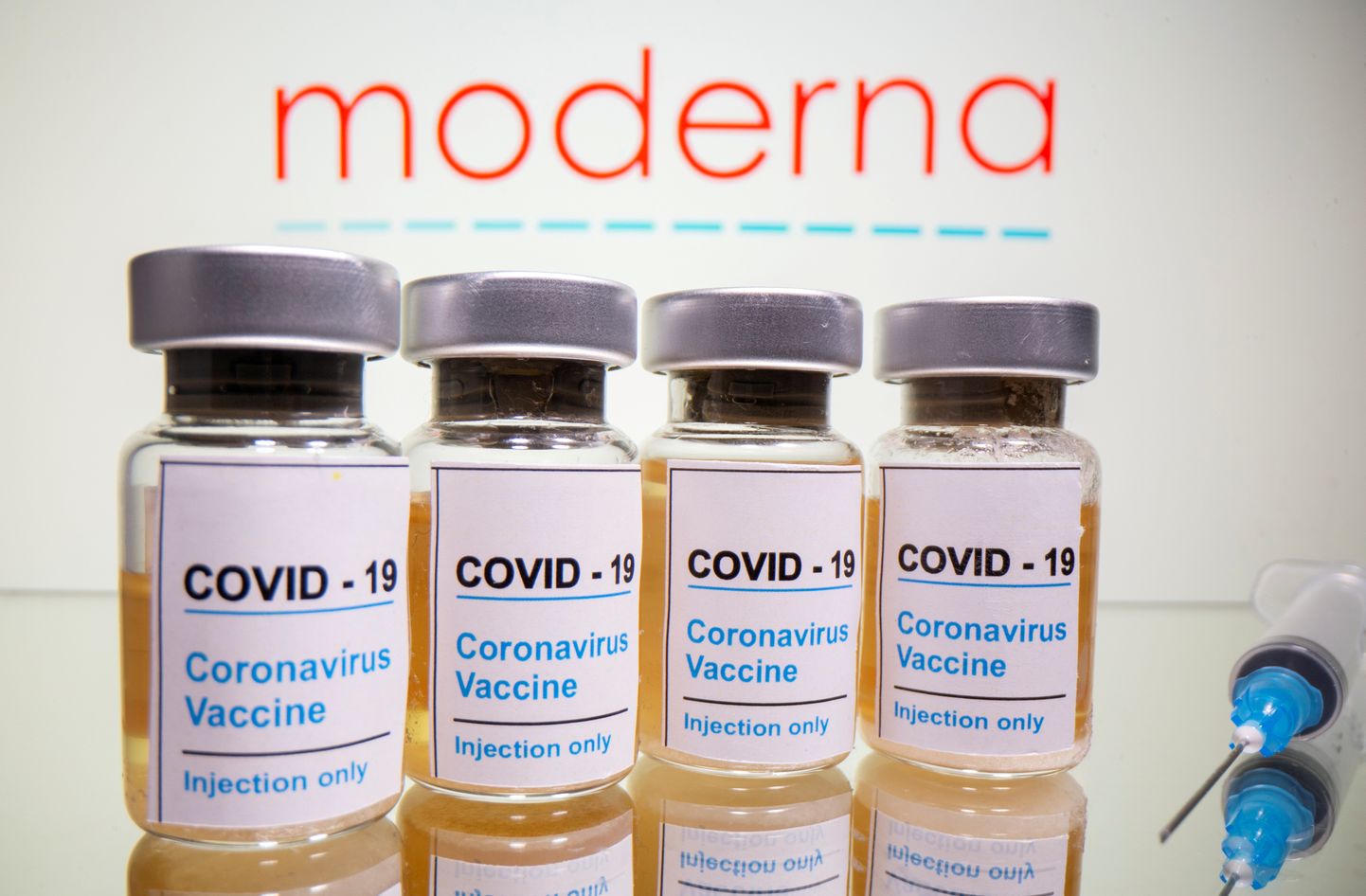 Вакцина Moderna.