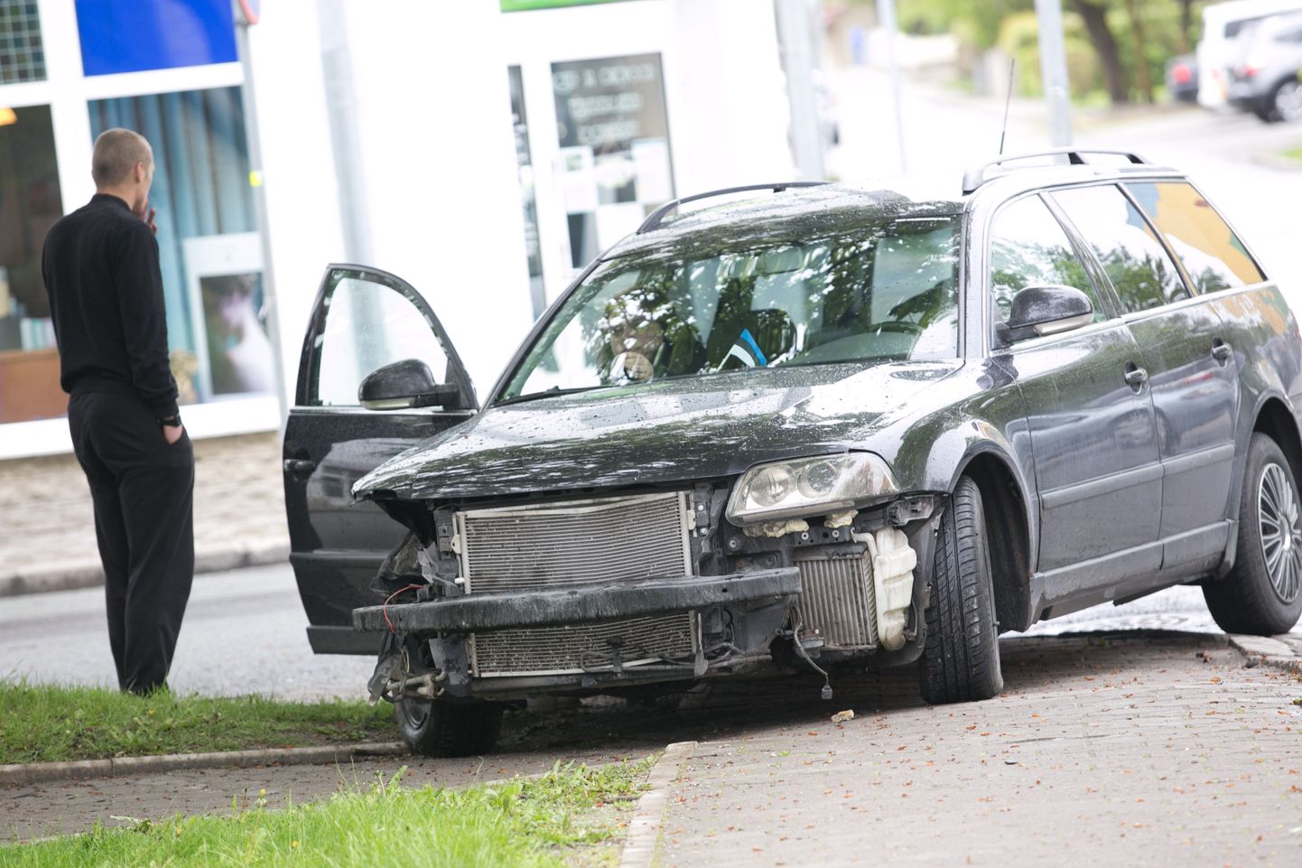 Eesti inimesed usuvad, et suurema tõenäosusega põhjustab neile liiklusõnnetuse kaasliikleja või teele jooksev loom.