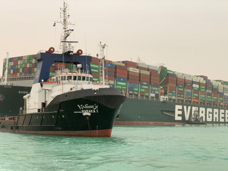 Taiwani transpordifirma Evergreen Marine konteinerlaev Ever Given sõitis Susessi kanalis madalikule, takistades teiste laevade liiklust