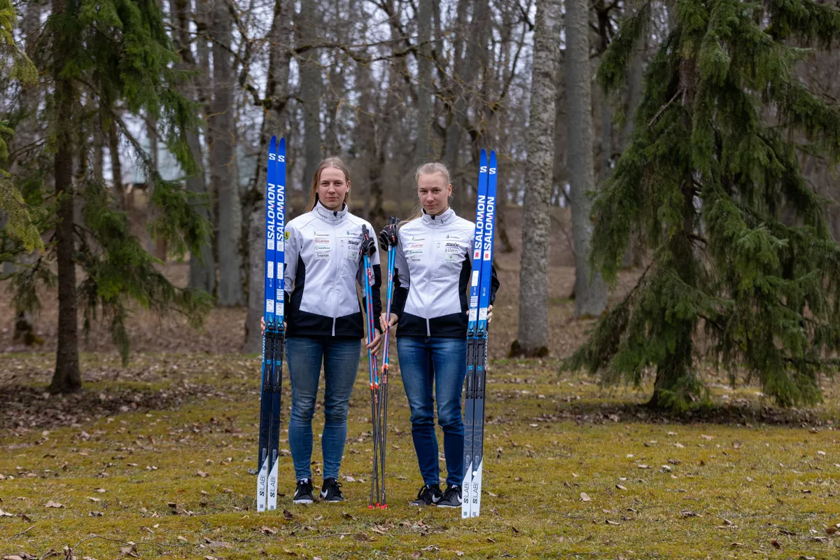 Tippspordi ja parima varustuse nimel tuleb noortel suusatajatel ka endal vaeva näha.