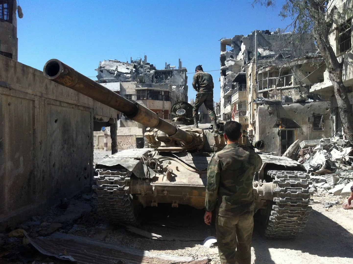Valitsusväed Homsi linnas