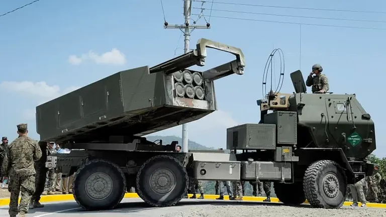 США твердо обещают предоставить Украине мобильные ракетные комплексы HIMARS