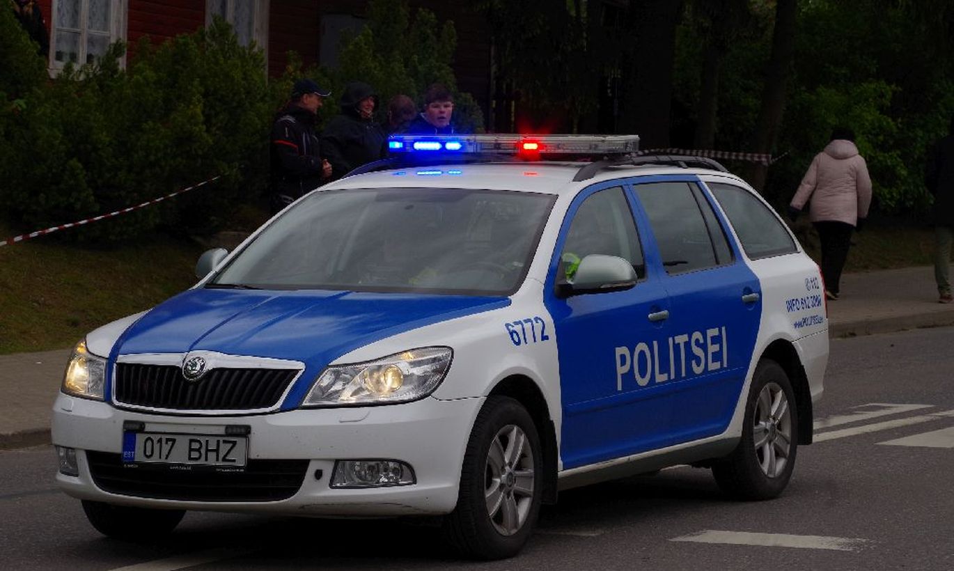 форма полиции эстонии