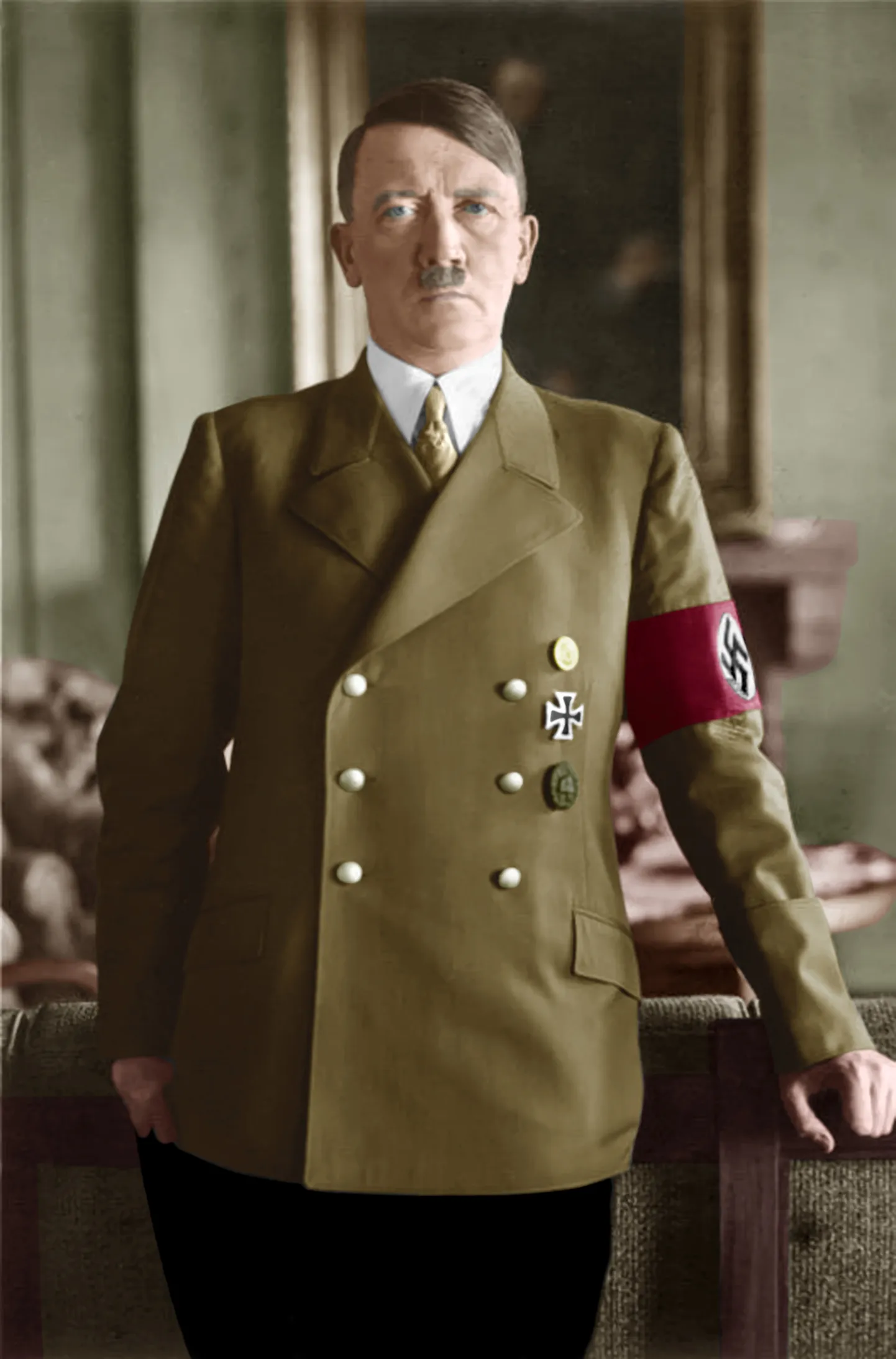 Värvitud foto Adolf Hitlerist.