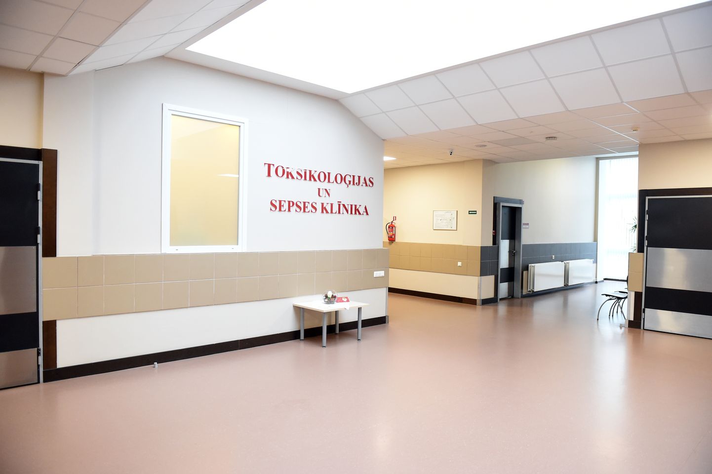 Rīgas Austrumu klīniskās universitātes slimnīcas stacionāra "Gaiļezers" Toksikoloģijas un sepses klīnika kurā ārstē Covid-19 pacientus.