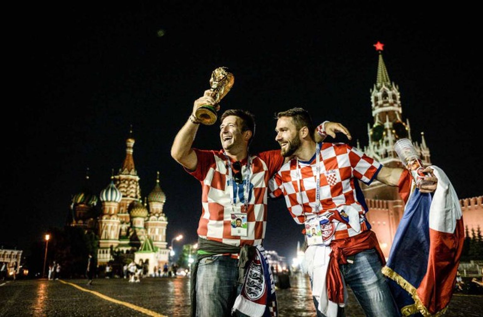 Horvātijas futbola izlases fani Maskavas centrā