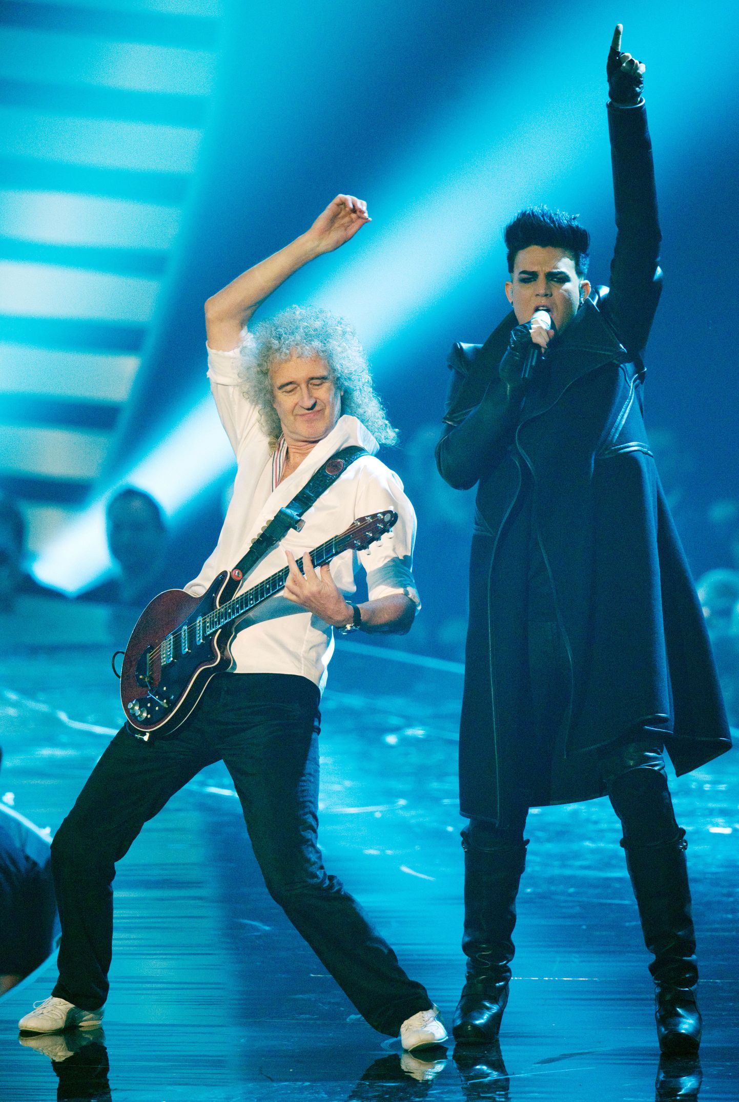 Adam Lambert ja Queeni kitarrist Brian May