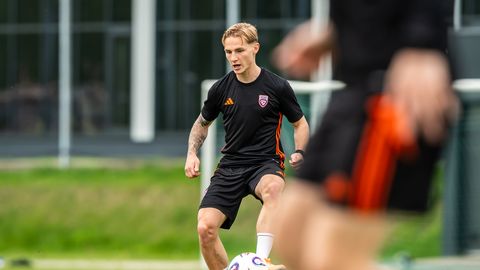 Trīs futbolisti atstāj Latvijas izlases treniņnome