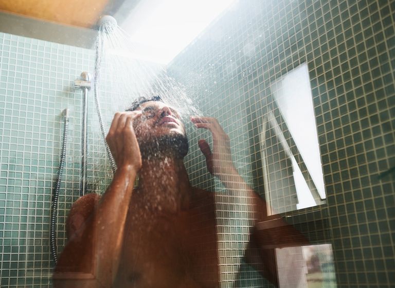 Duši all käimine kujuneb oluliselt vähem vett kui vannitamine.