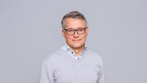 PÖÖRDUMINE ⟩ Puuetega inimeste koda nõuab rehabilitatsiooniteenuste reformi eelnõu peatamist