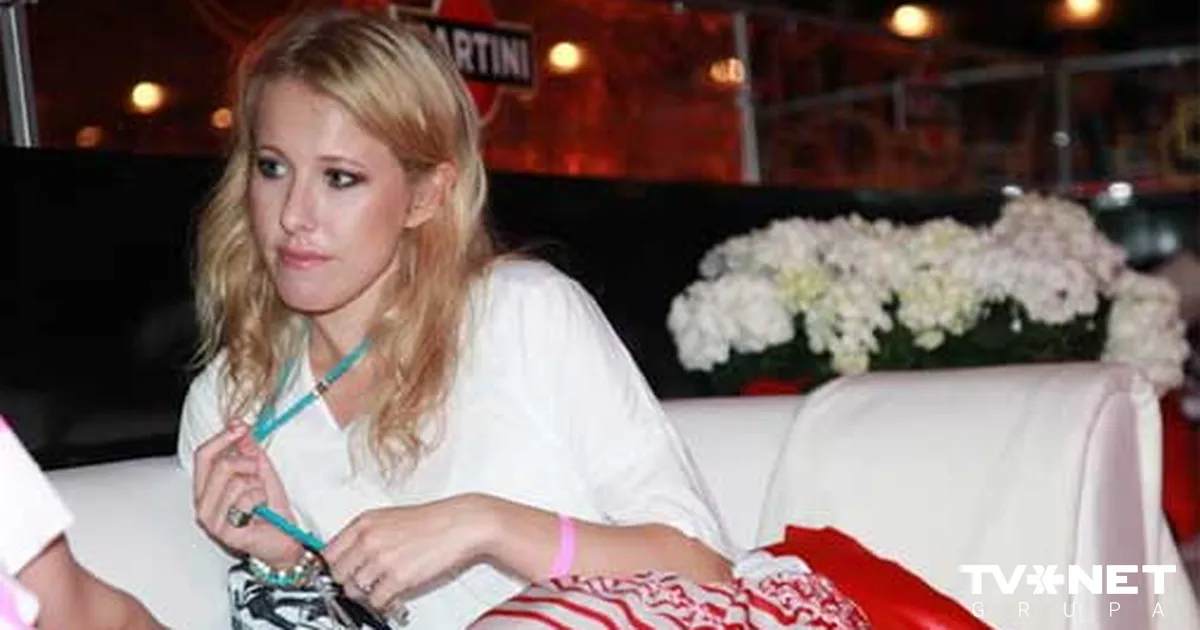 Астраханьда егде әйел ғашық іздейді.