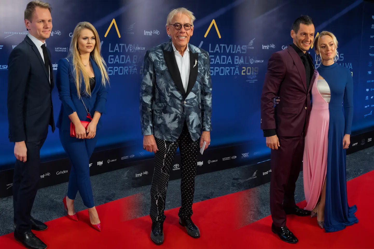 Viesu stils ierodoties uz "Latvijas Gada balvu sportā 2019"