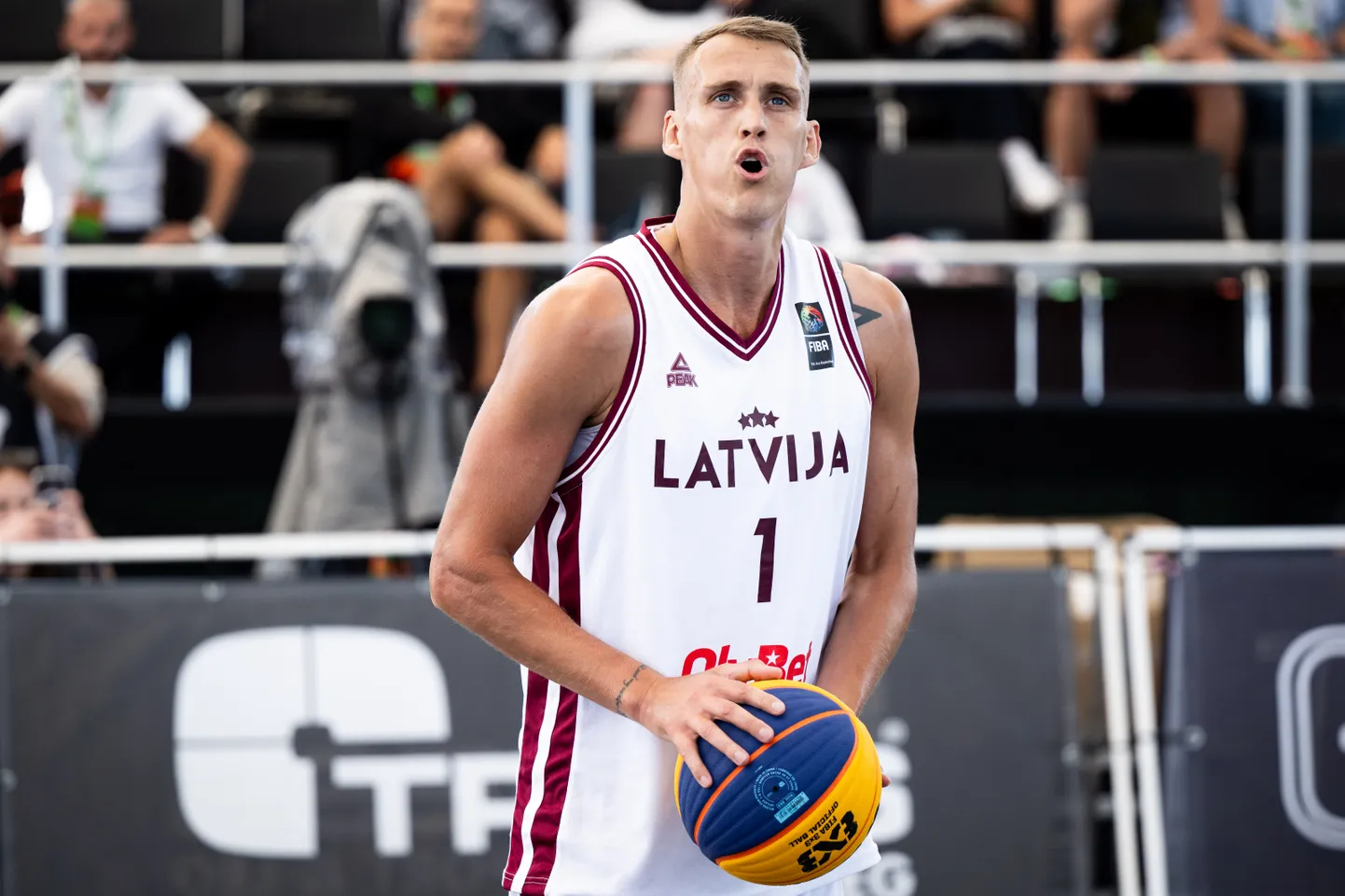Miezis ogad P rst v s Mongolijas 3x3 Basketbola Komandu