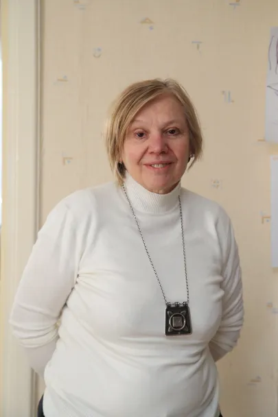 Pangandusõiguse tundja Kadri Siibaku sõnul ei tohiks vastutustundliku laenamise põhimõtete ja reeglite rakendamisel ära unustada kliendipõhist lähenemist. Näiteks kas inimesel on regulaarne sissetulek, milline on tema varaline seisund ja kas tal on muid finantskohustusi ning kuidas ta oma finantskohustusi varem täitnud on. Nende andmete analüüsi põhjal tuleb hinnata inimese võimet krediit tähtaegselt tagasi maksta.