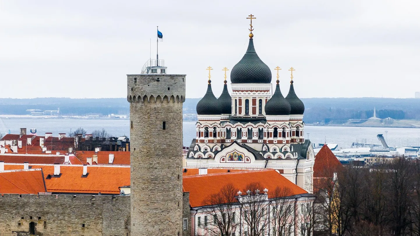 Tallinnas Toompeal asuv Aleksander Nevski katedraal ehk Moskva Patriarhaadi Eesti Õigeusu Kiriku stavropigiaalne õigeusu kirik.