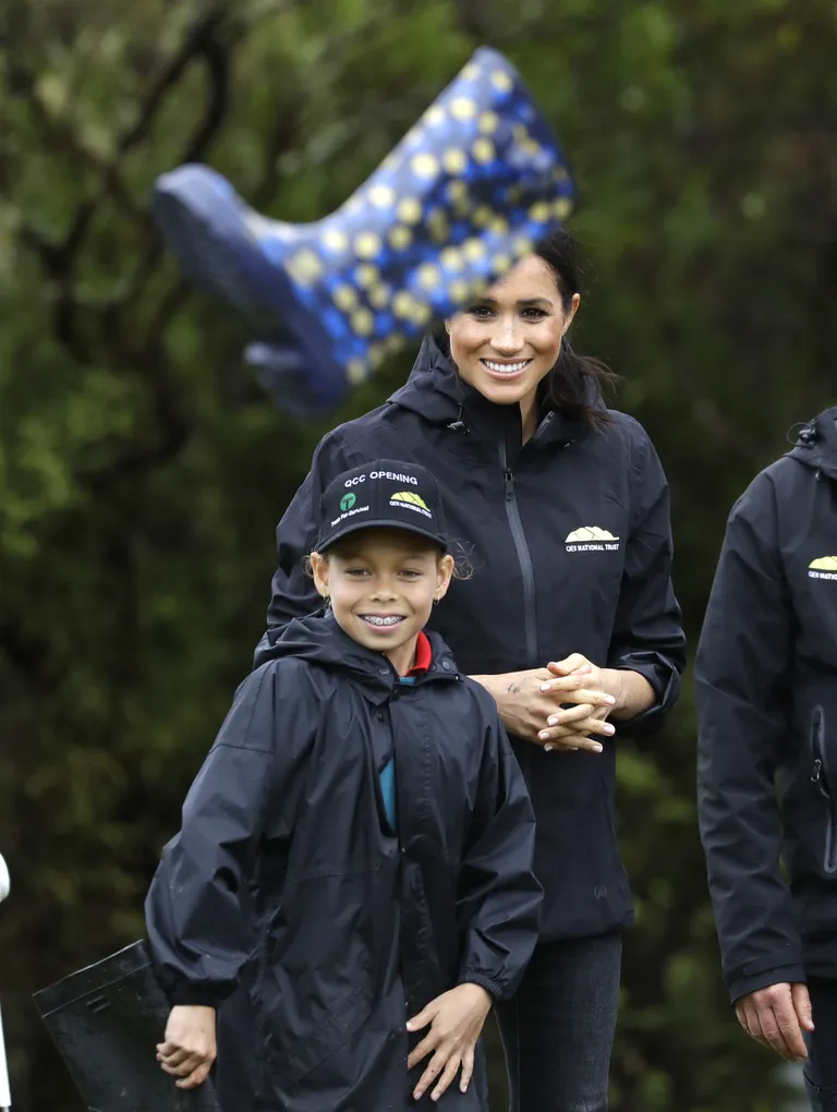 Harry ja Meghan loopisid Uus-Meremaal Aucklandis kummikut