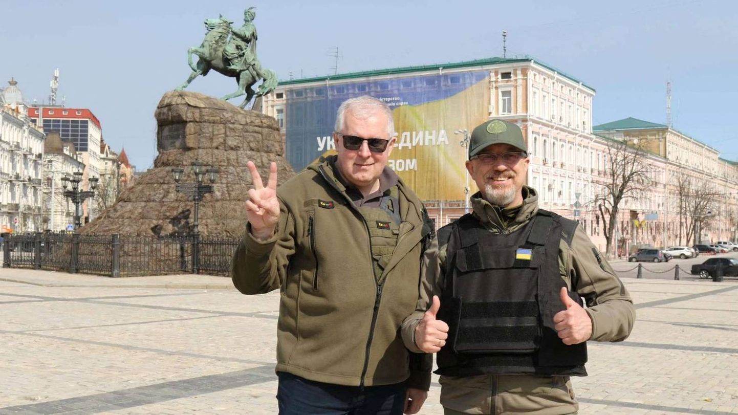 Leedu kaitseminister Arvydas Anušauskas ja Ukraina kaitseminister Oleksi Reznikov Kiievis.